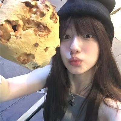 金鳞化凤报母恩